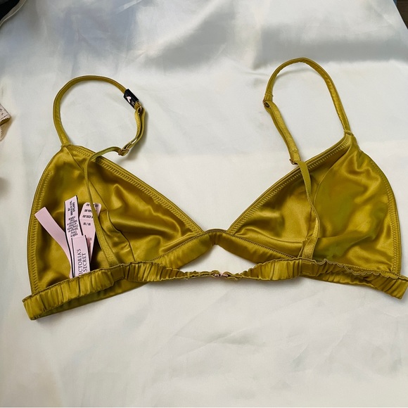 victoria's secret golden satin lingerie set - Picture 3 of 6